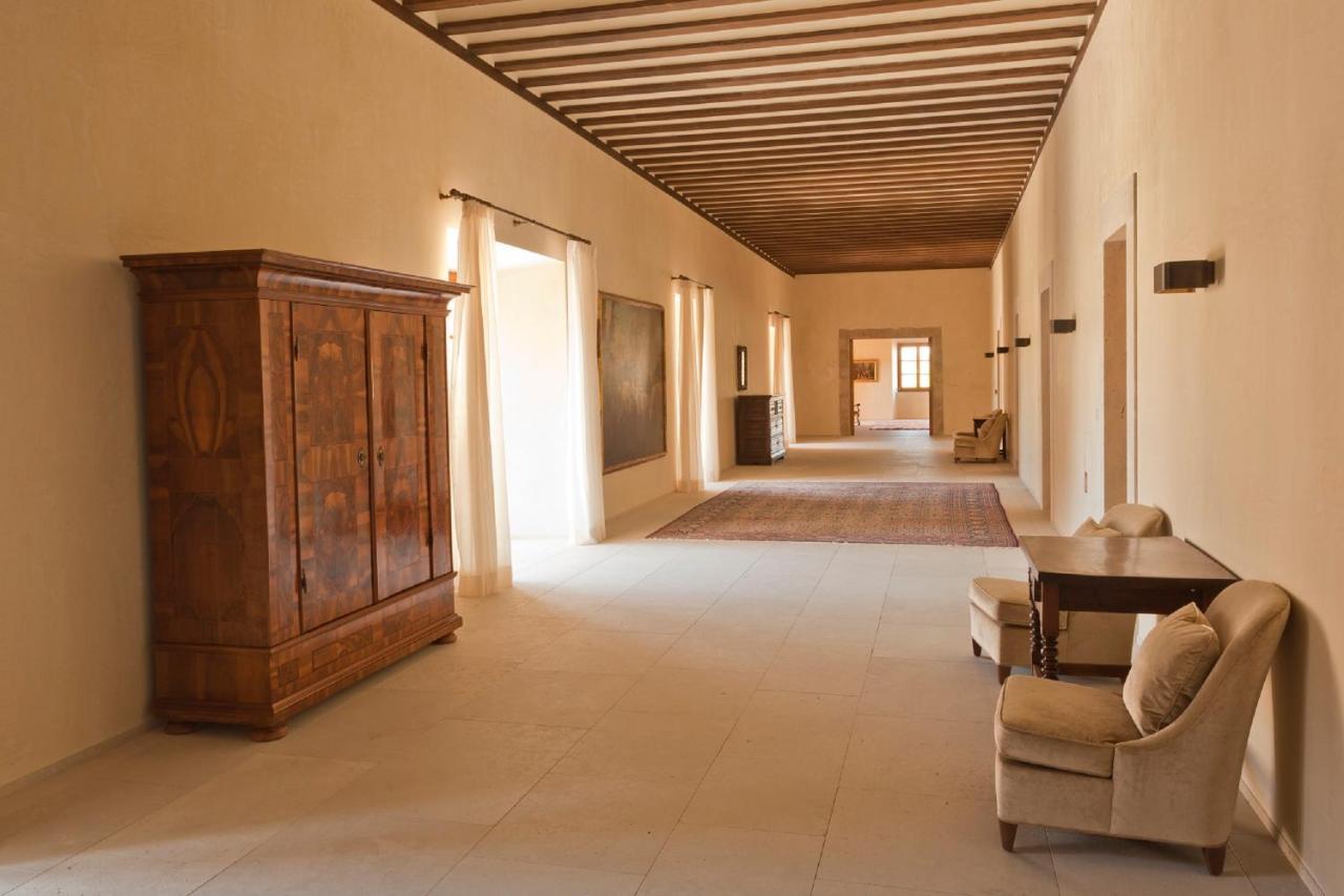 Abadia Retuerta Ledomaine Hotel Sardon De Duero ภายนอก รูปภาพ