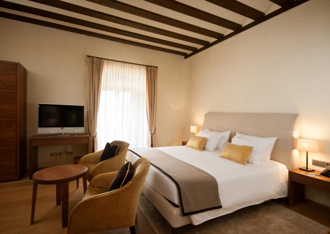 Abadia Retuerta Ledomaine Hotel Sardon De Duero ภายนอก รูปภาพ